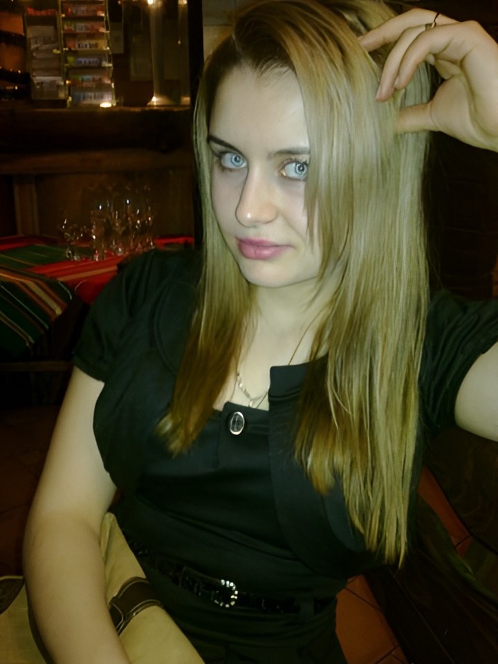 Эдита привлекальеная девушка из Пикалево цена от 3000 руб