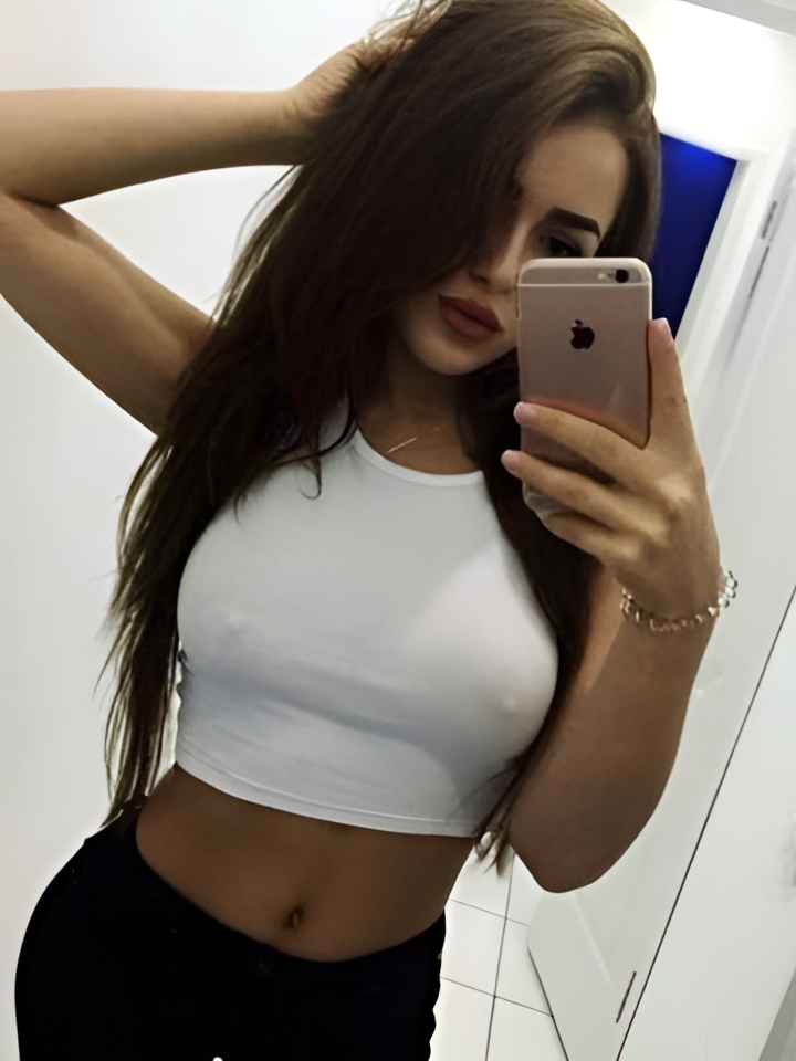 Евгения привлекальеная девушка из Пикалево цена от 5000 руб