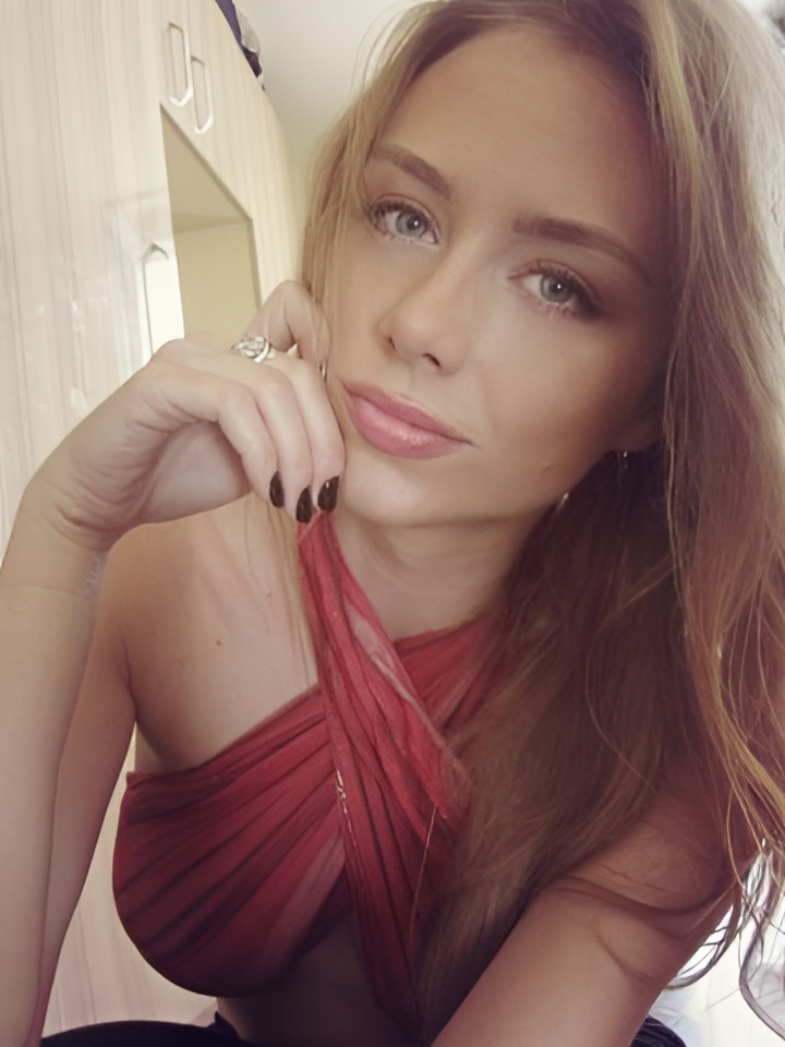 Ольга привлекальеная девушка из Пикалево цена от 3000 руб