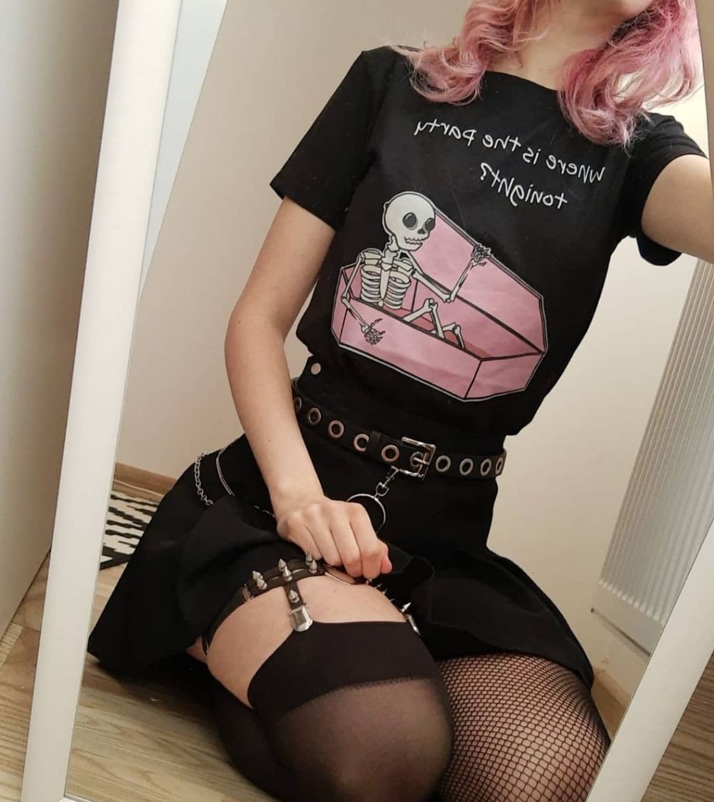 Светлана привлекальеная девушка из Пикалево цена от 4000 руб