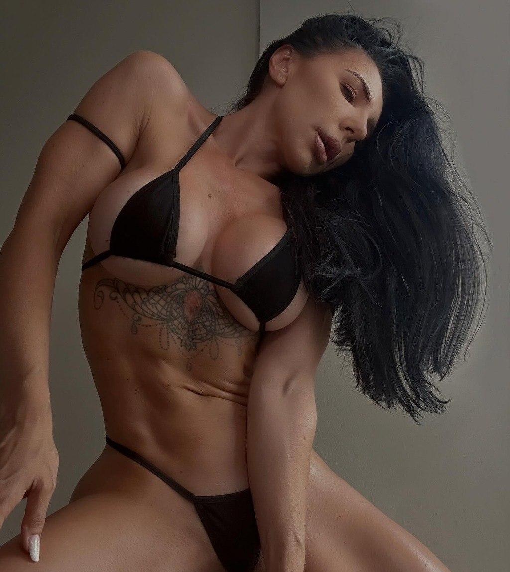 Фая привлекальеная девушка из Пикалево цена от 5000 руб