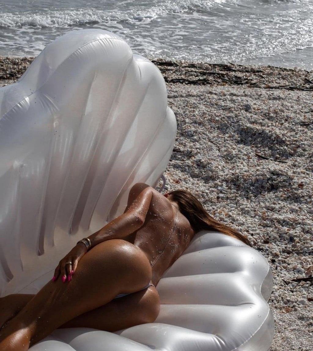 Яна привлекальеная девушка из Пикалево цена от 5000 руб