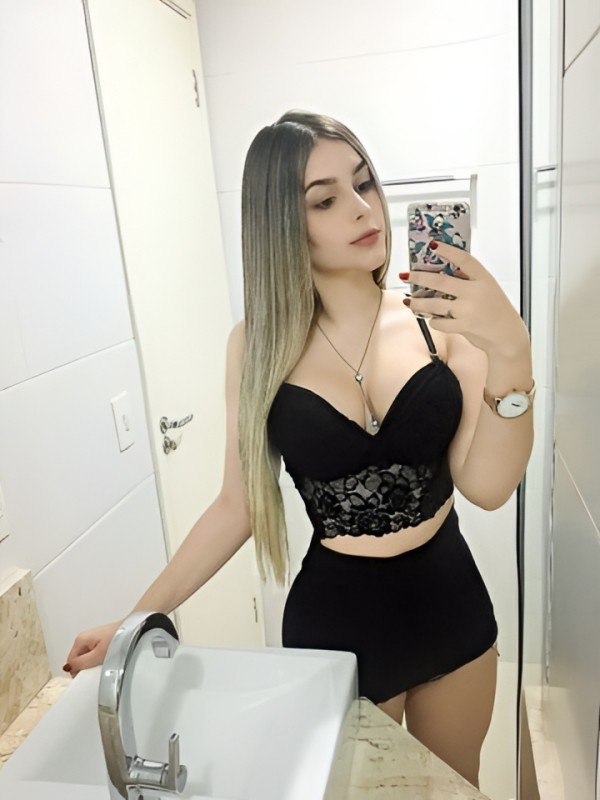 Далия привлекательная девушка из Пикалево цена от 10000 руб