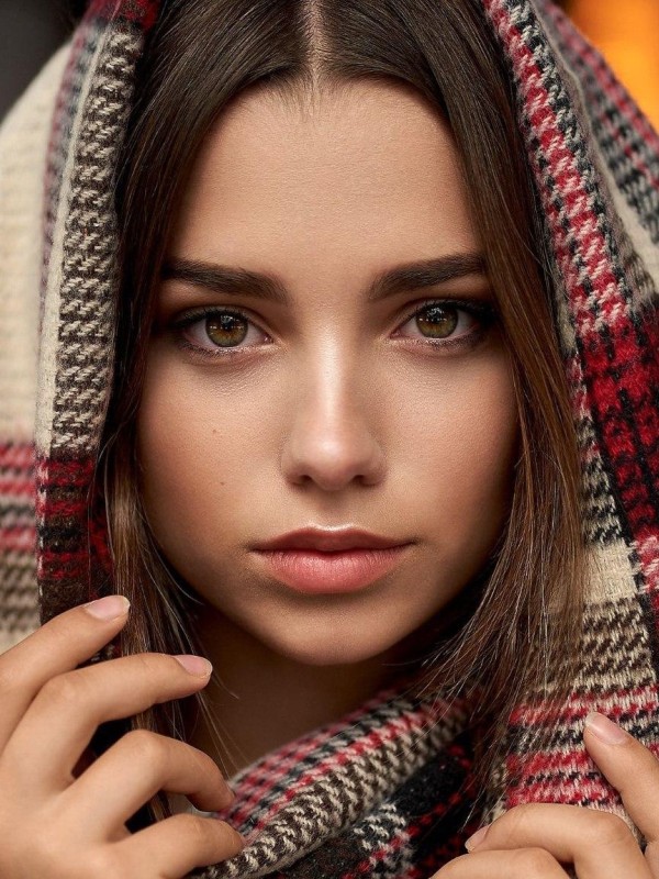 Мария привлекательная девушка из Пикалево цена от 4000 руб